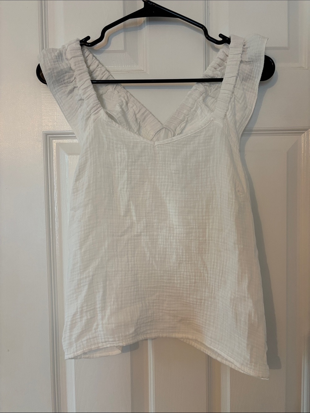 ❤️Classic White Ruffled Strap Tank Top - Women 100%cotton